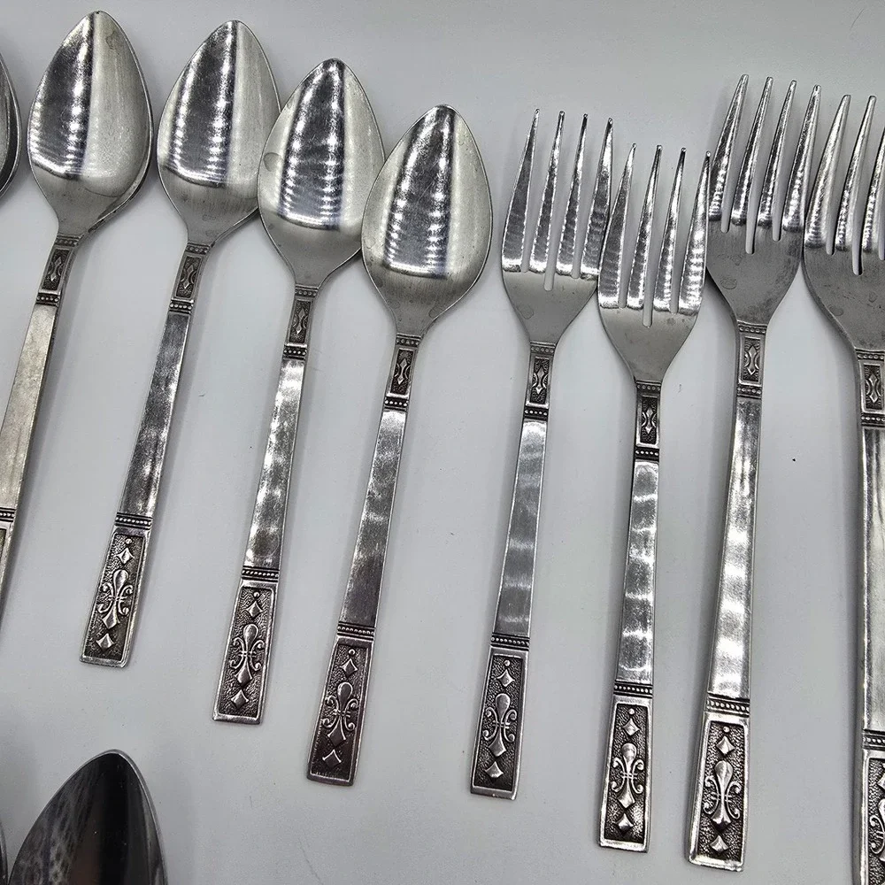 26 Piece Set Interpur CORTINA Stainless Dinner Japan Textured Flatware